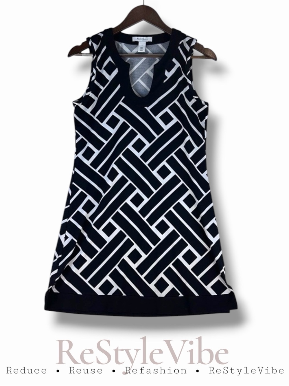 WHITE HOUSE BLACK MARKET Women’s Size S Dress Mini Sheath Stretch Sleeveless